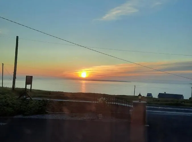 Island View Bed & Breakfast 4*