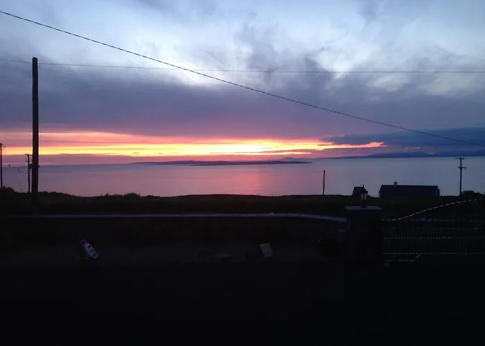 Bed & Breakfast Island View 4*